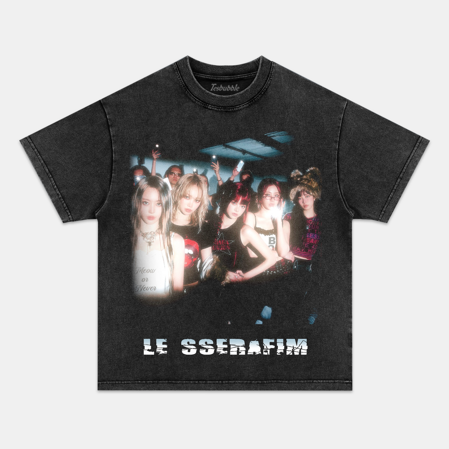 LE SSERAFIM TEE