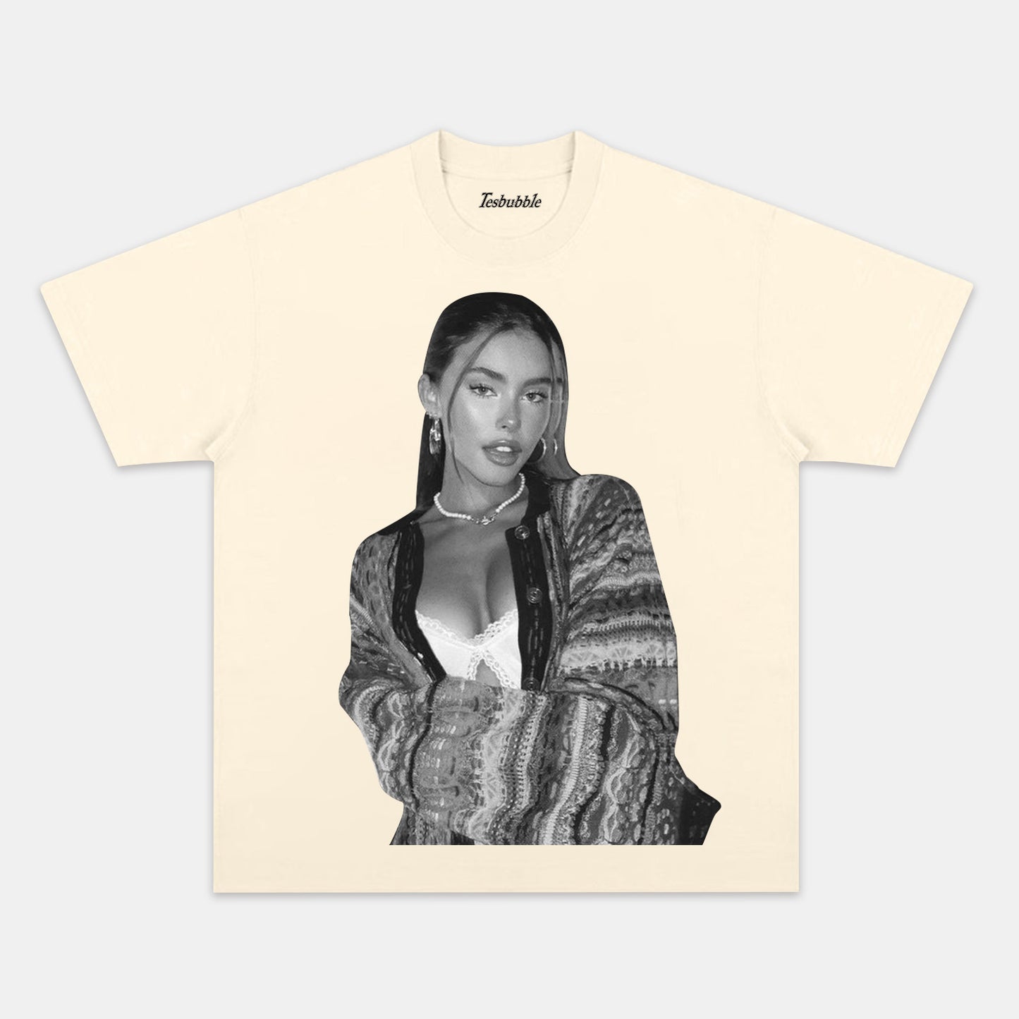 MADISON BEER TEE 4.16