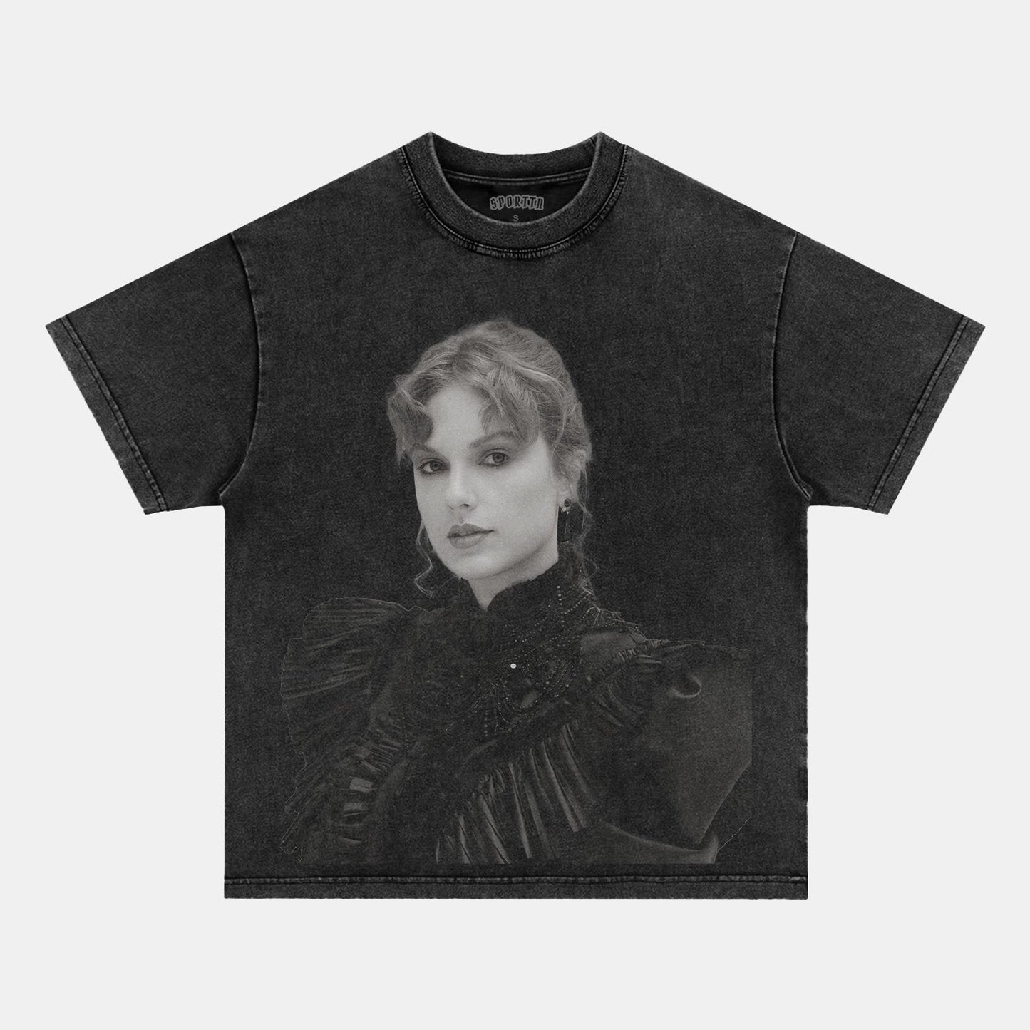 TAYLORSWIFT TEE1