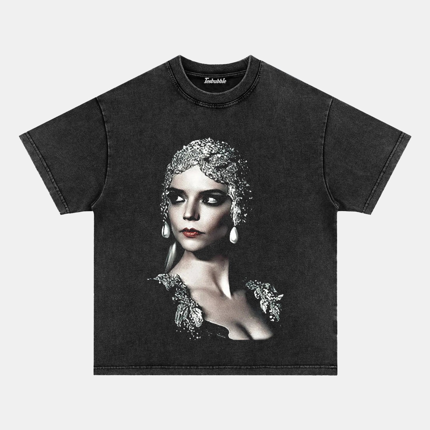 ANYA TAYLOR-JOY TEE