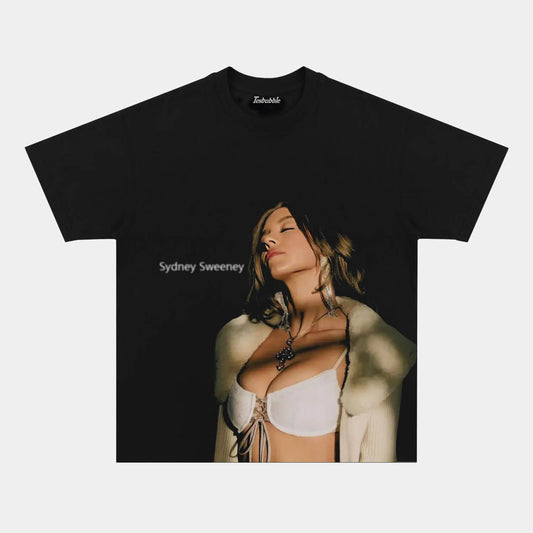 SYDNEY SWEENEY WEAR 5 TEE